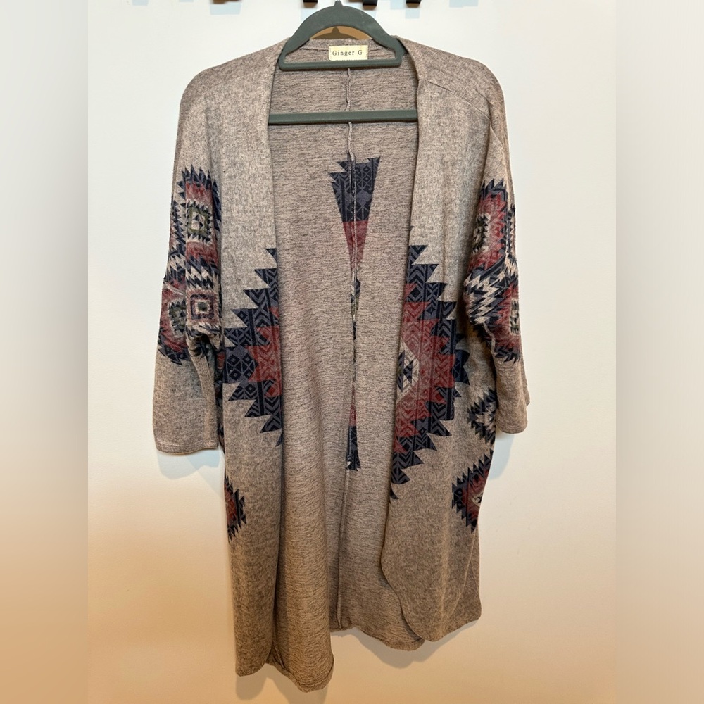 Ginger G Cardigan 3/4 length sleeve size M/L - like new